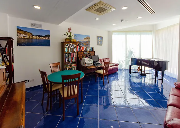 Astro Suite Hotel